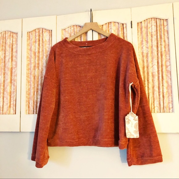 New Band Of Gypsies Burnt Orange Crop Sweater